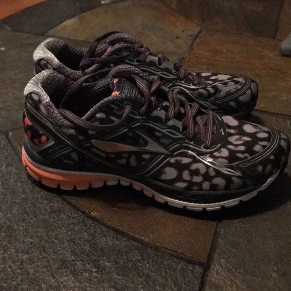 brooks ghost cheetah